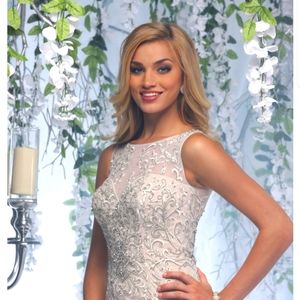 Zurc for Impression Bridal Wedding gown style 10382 - never worn, only tried on